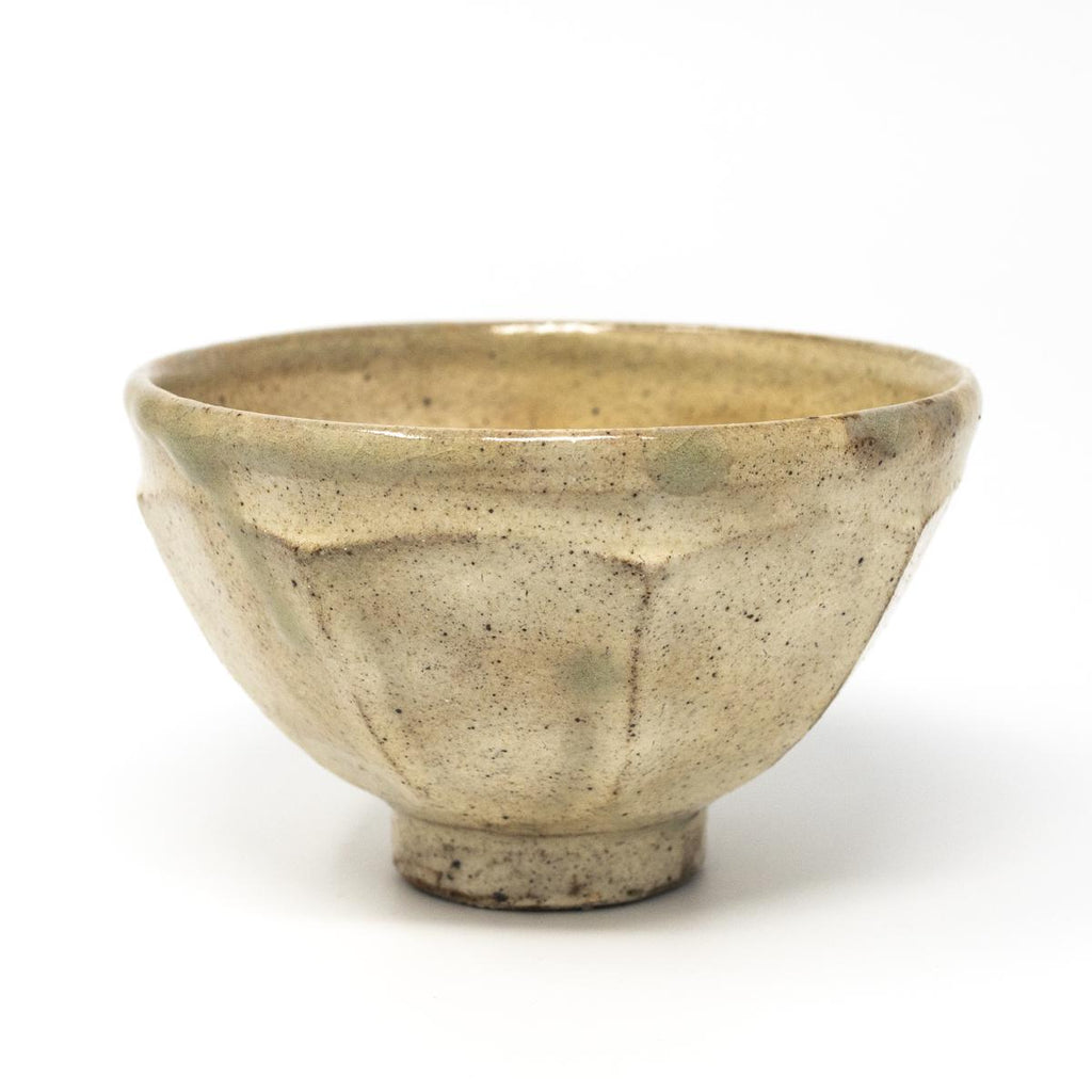Powder Cream Faceted Meshiwan Bowl