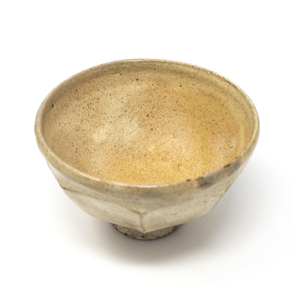 Powder Cream Faceted Meshiwan Bowl