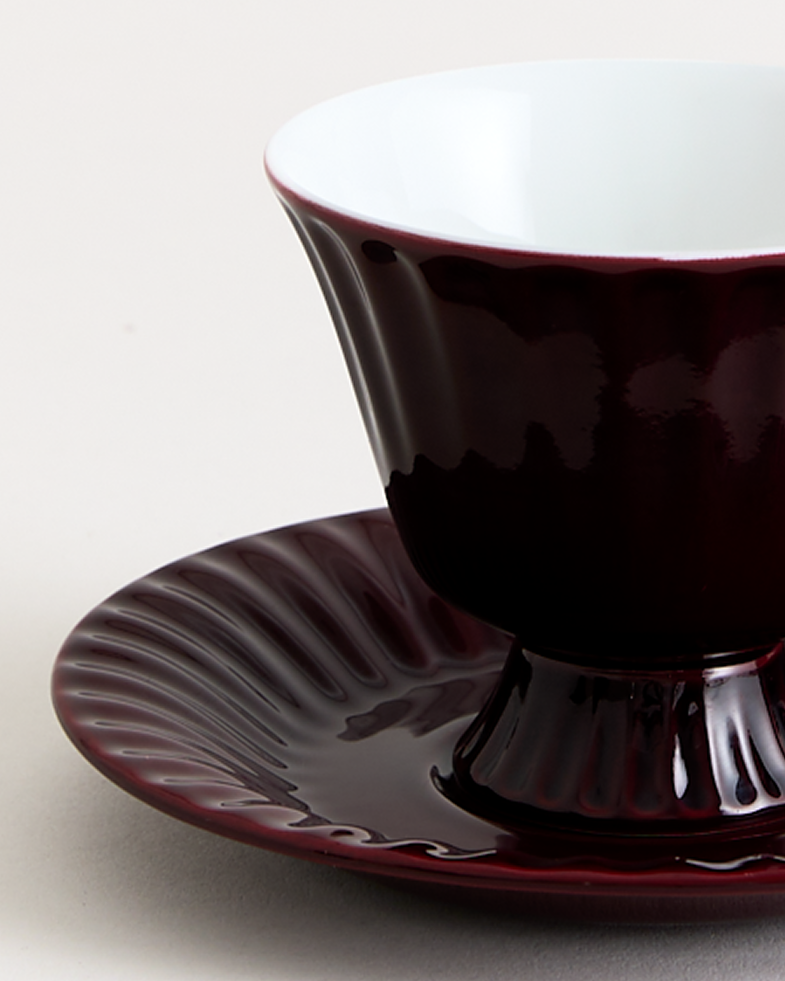Ancora Cup &amp; Saucer Burgundy