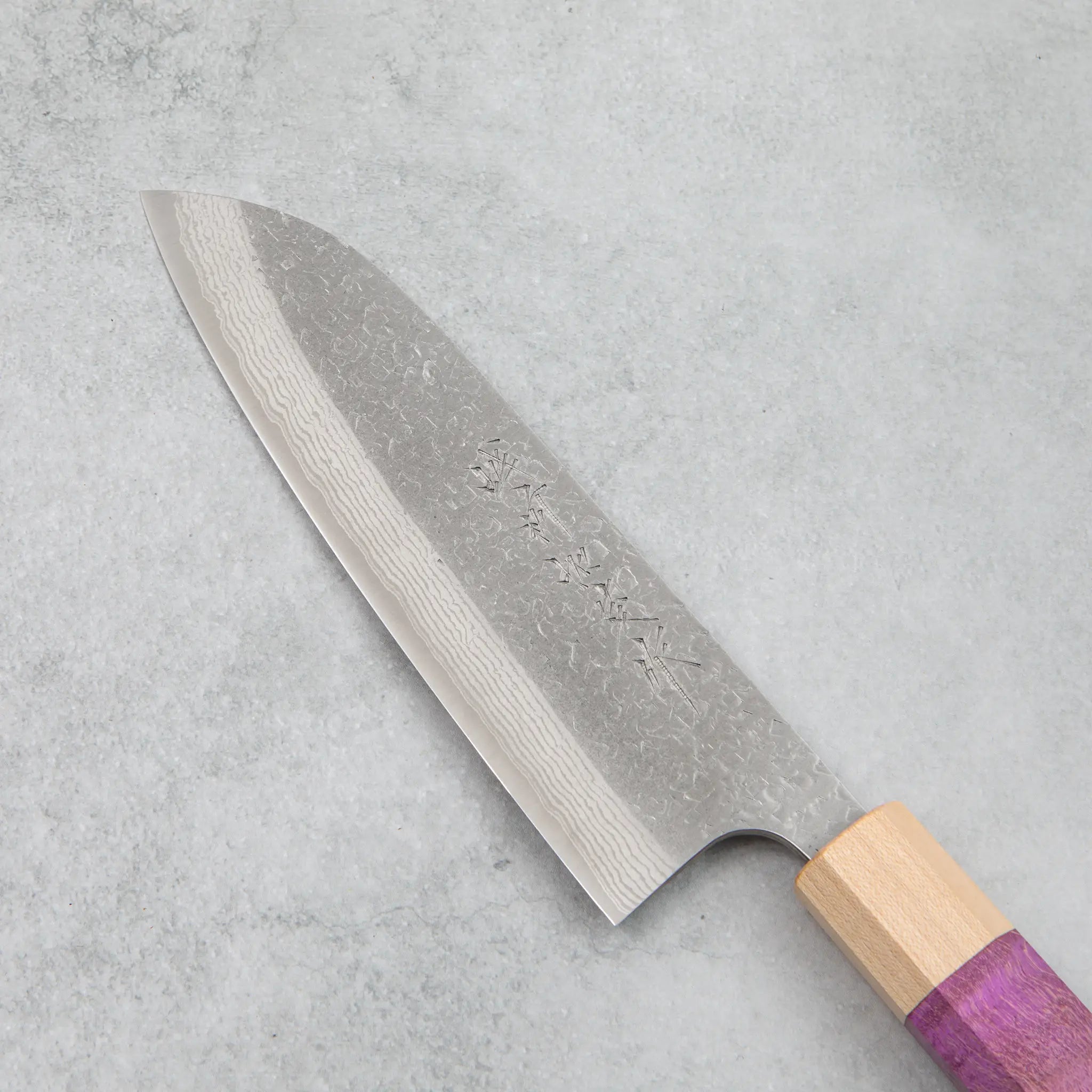 Kamo Hamono VG10 Tsuchime Damascus Juhyo Santoku Knife (Purple Handle)