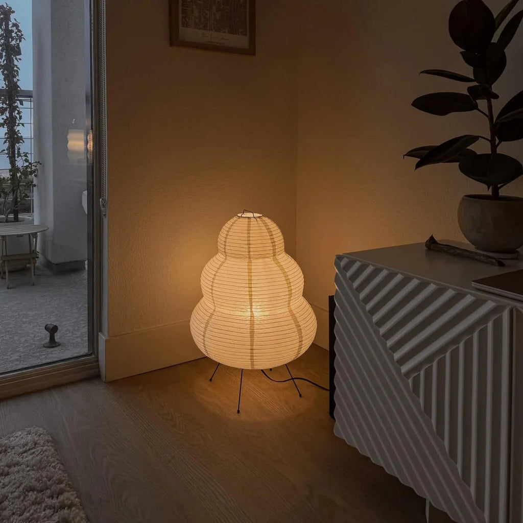 24N Table Lamp