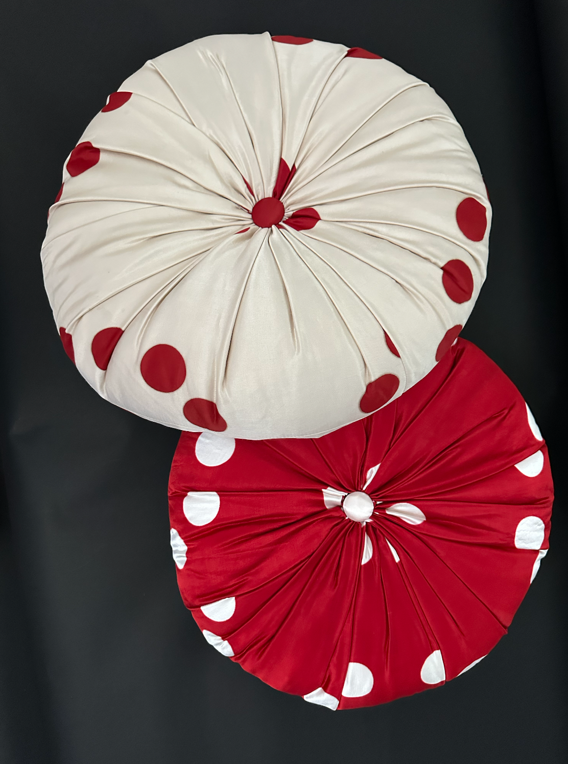 Tigra Tigra Moon Dye Round Pillow Cushion