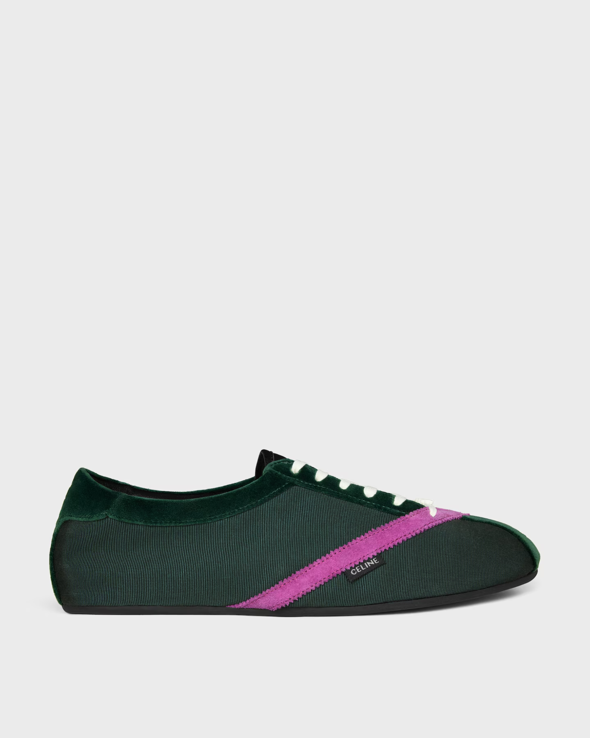 The Flat Sneaker
