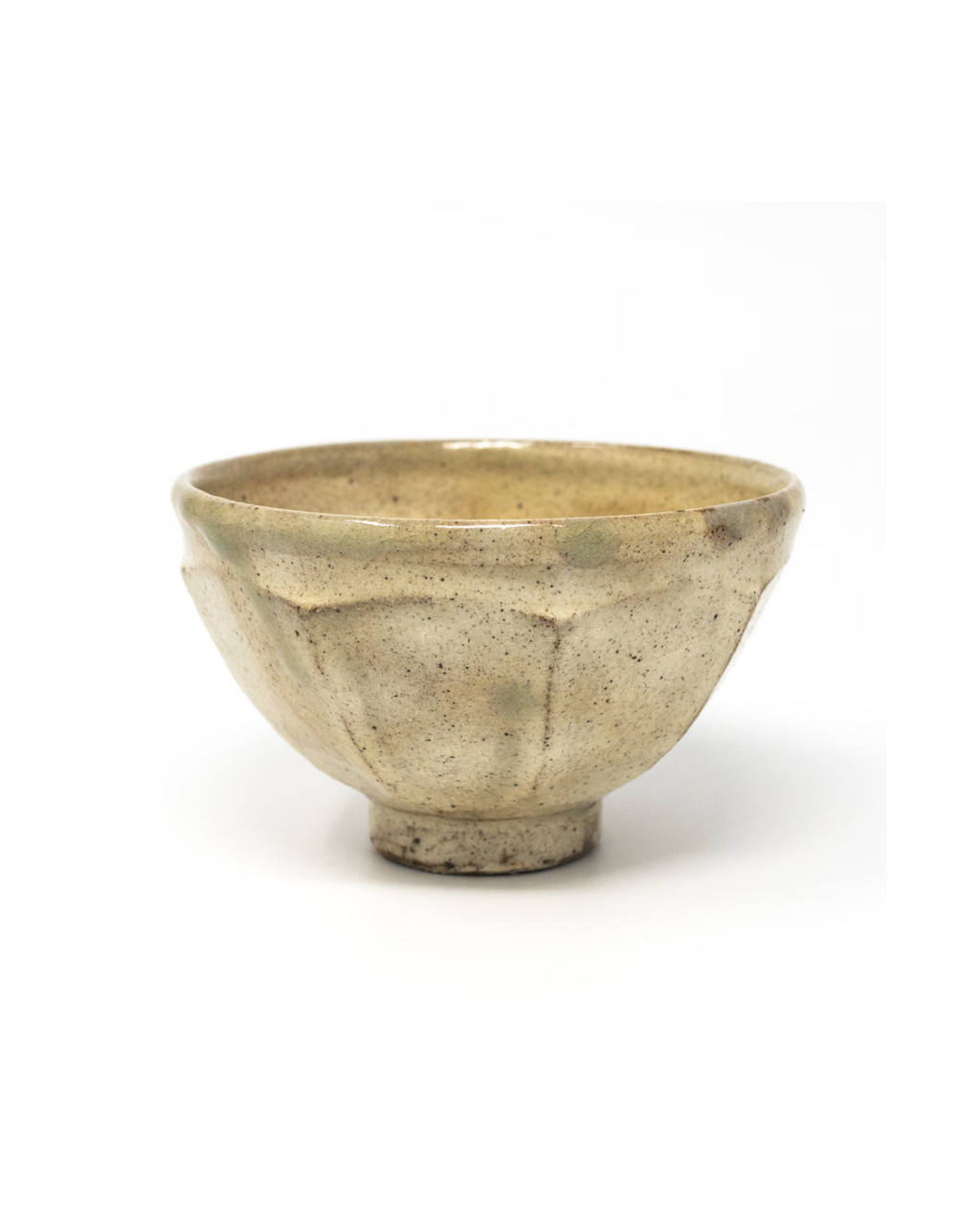 Powder Cream Faceted Meshiwan Bowl