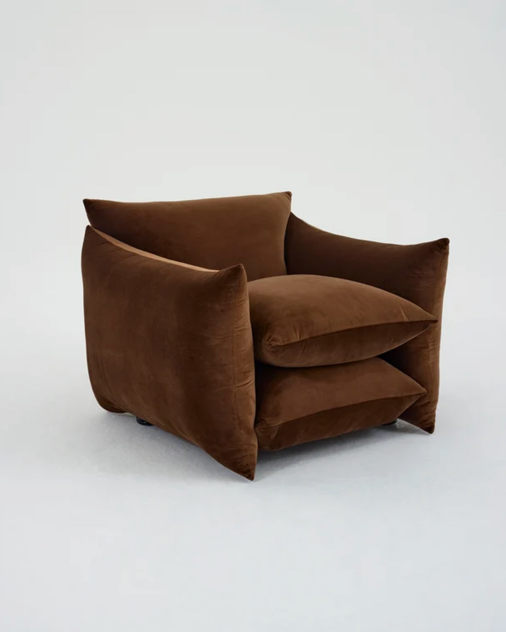Studio Chair™ : Mole Velvet