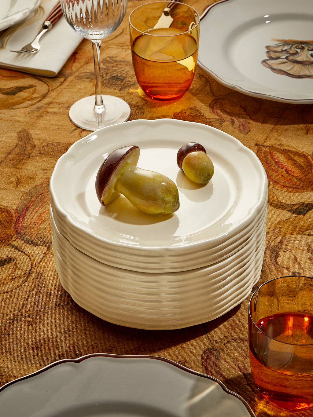 Mushrooms Hand-Painted Ceramic Trompe-l'Oeil Large Serving Dish