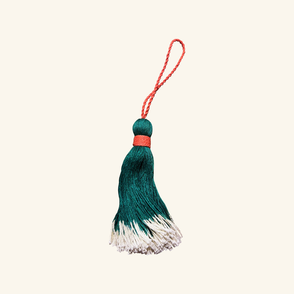Jessica Light Key Tassel Light